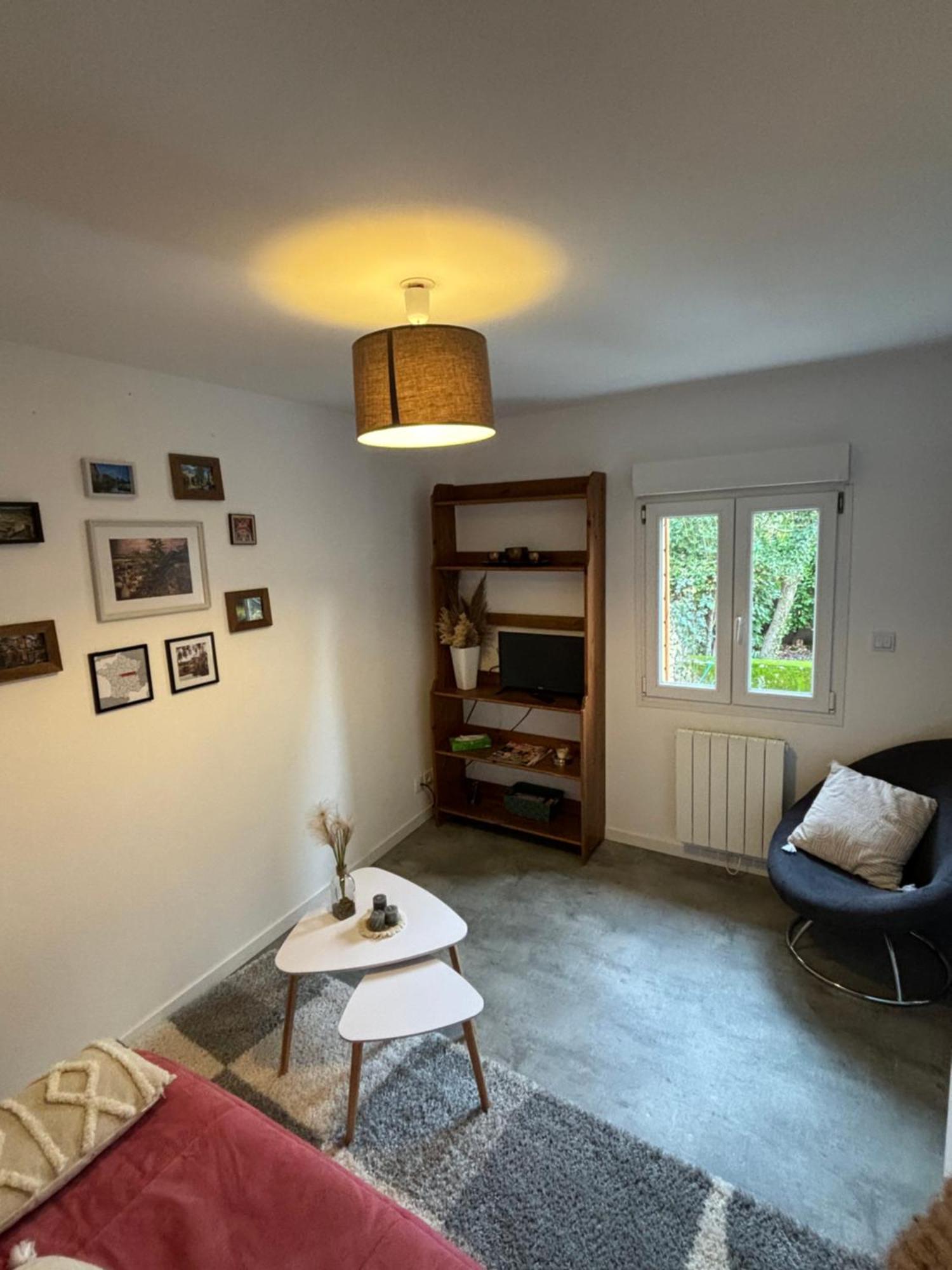 Charmant Studio Argenton Sur Creuse Exteriér fotografie